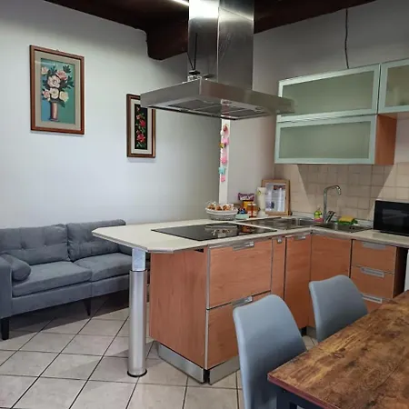 Apartament La Casetta Di Nonna Sesa *